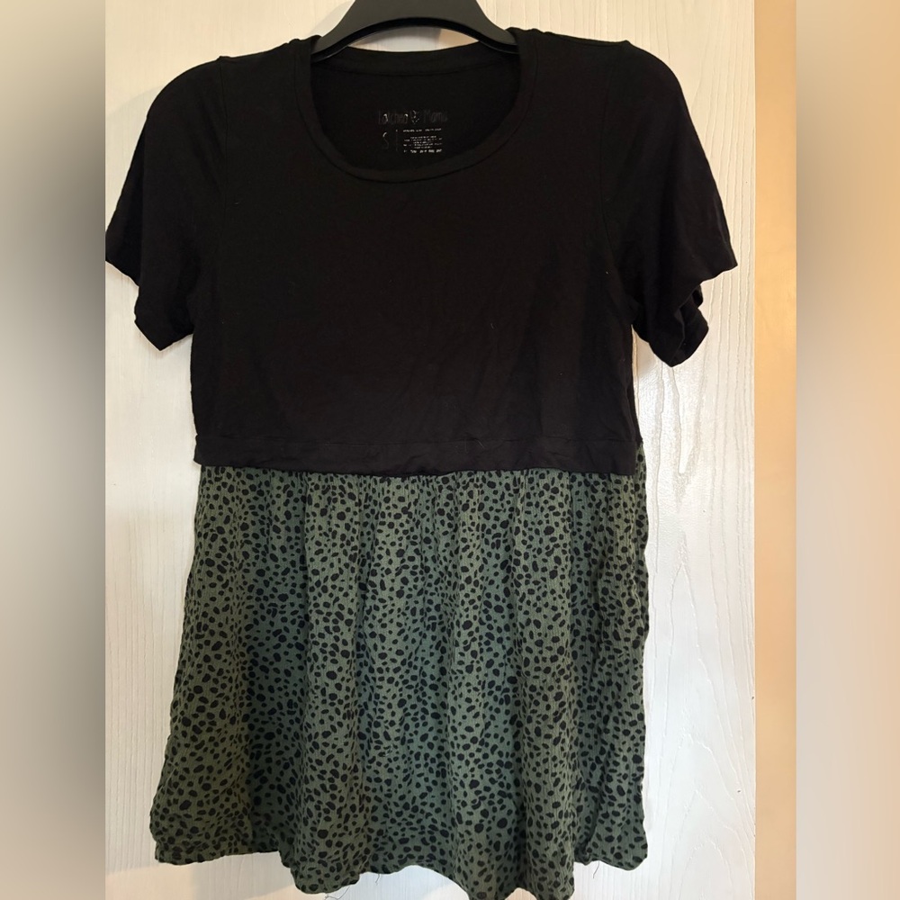 Latched Mama Green and Black Babydoll Top